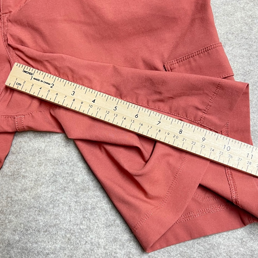 Duluth Trading Co Dry on the Fly Cargo Shorts Womens 8 Clay Red 10" Inseam EUC - Picture 7 of 8